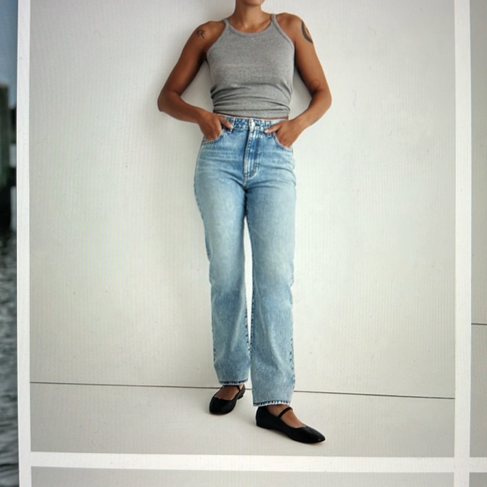 Madewell - The Curvy 90’s Straight Jean (size 27)